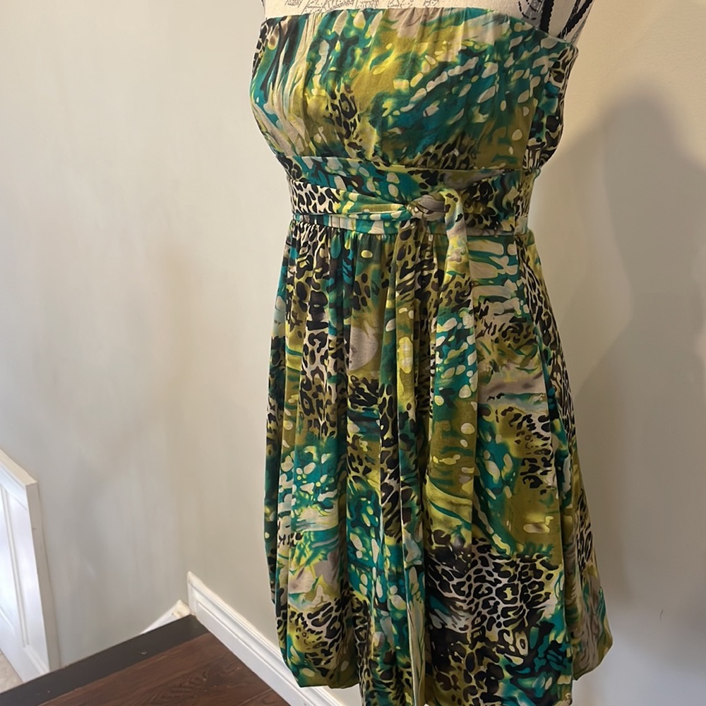 BEAUTIFUL PRINT STRAPLESS DRESS - Picture 5 of 7